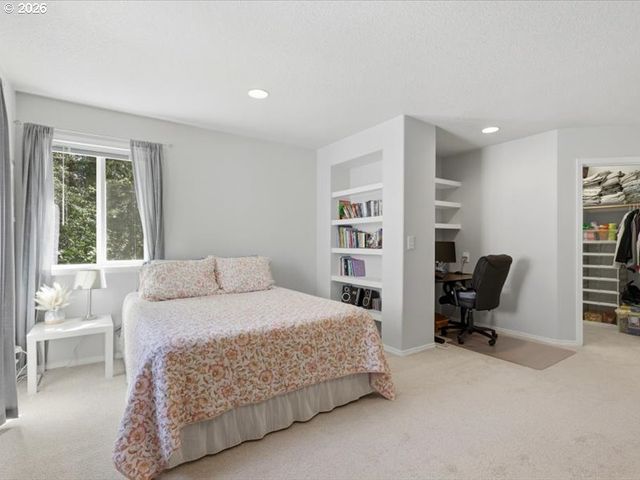 448 Se 24TH Ave, Hillsboro, OR 97123