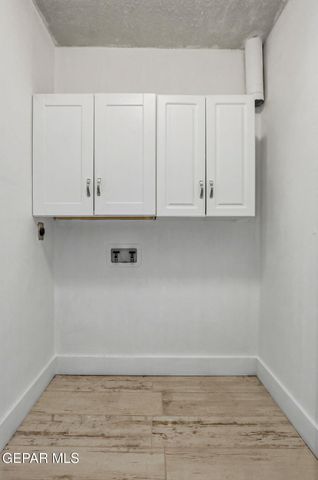 3715 N STANTON Street, El Paso, TX 79902