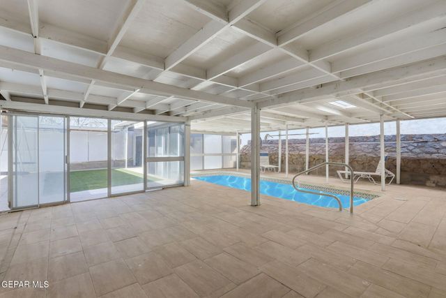 3715 N STANTON Street, El Paso, TX 79902