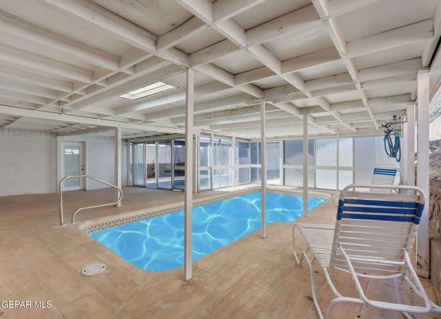 3715 N STANTON Street, El Paso, TX 79902