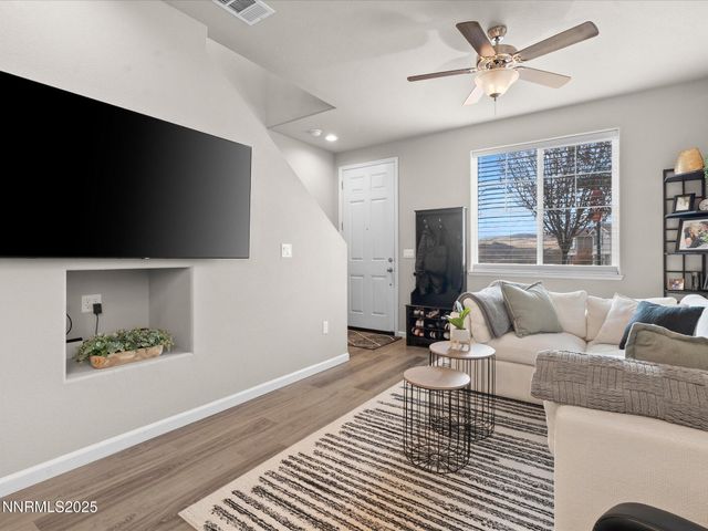 3656 Ruidoso Street, Reno, NV 89512