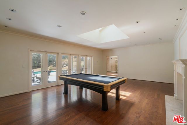 1119 Schuyler Road, Beverly Hills, CA 90210