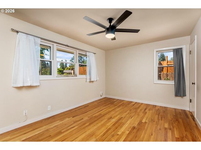 12903 Se RHONE St, Portland, OR 97236