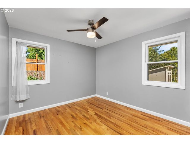 12903 Se RHONE St, Portland, OR 97236