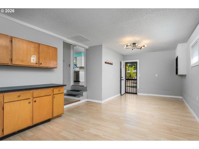 12903 Se RHONE St, Portland, OR 97236