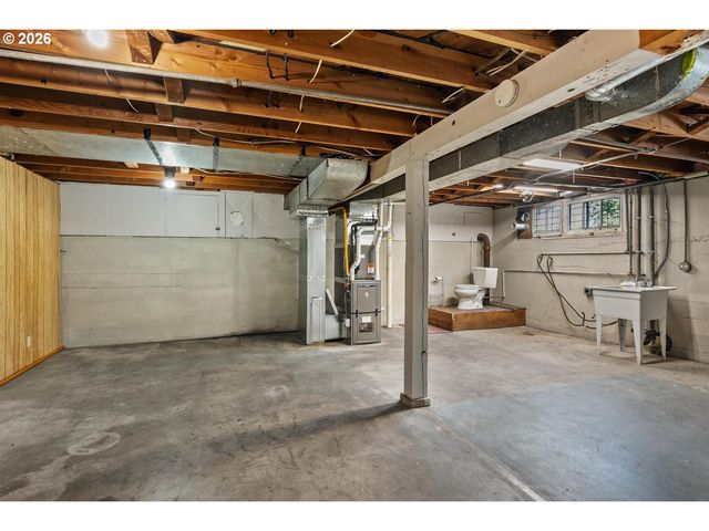 12903 Se RHONE St, Portland, OR 97236