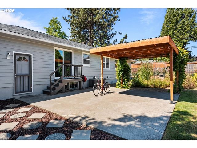 12903 Se RHONE St, Portland, OR 97236