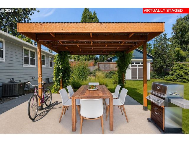 12903 Se RHONE St, Portland, OR 97236