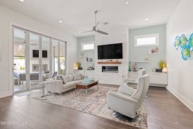 610 Elysian Fields Drive, Lafayette, LA 70508