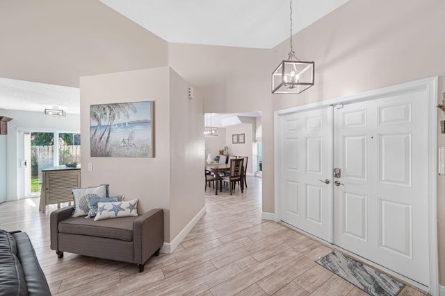 1872 NW 109th Avenue, Plantation, FL 33322