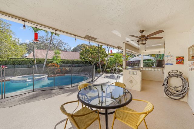 1872 NW 109th Avenue, Plantation, FL 33322