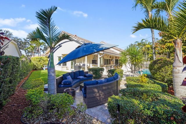 1872 NW 109th Avenue, Plantation, FL 33322