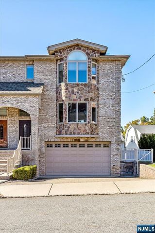 535 7th Street B, Palisades Park, NJ 07650