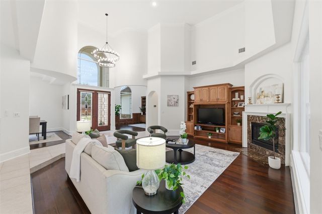 11512 Watercastle Court, Pearland, TX 77584