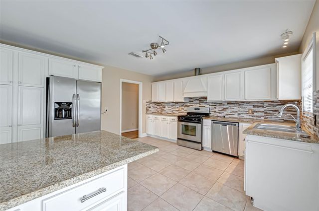 9349 Rosstown Way, Houston, TX 77080