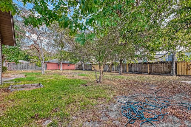 9349 Rosstown Way, Houston, TX 77080