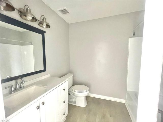 835 Little Bay Ave Apt D, Norfolk, VA 23503