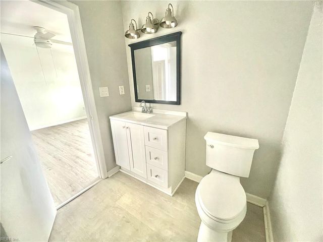 835 Little Bay Ave Apt D, Norfolk, VA 23503