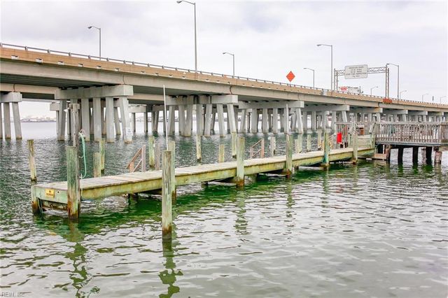 835 Little Bay Ave Apt D, Norfolk, VA 23503