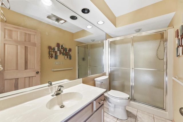 N81W13139 Country Terrace LANE, Menomonee Falls, WI 53051