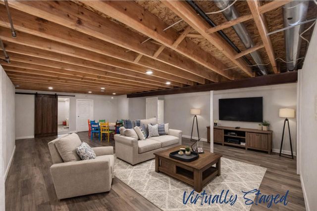 N81W13139 Country Terrace LANE, Menomonee Falls, WI 53051