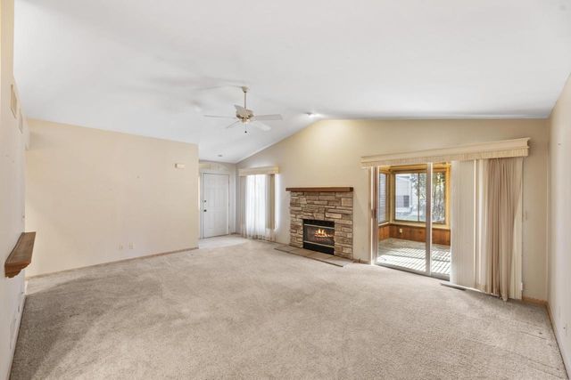 N81W13139 Country Terrace LANE, Menomonee Falls, WI 53051