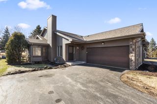 N81W13139 Country Terrace LANE, Menomonee Falls, WI 53051