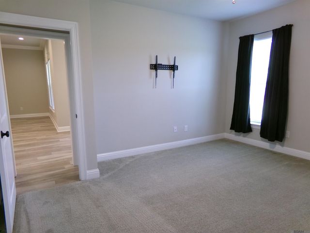 23091 Antler Lake Dr, Denham Springs, LA 70726