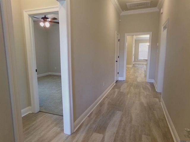 23091 Antler Lake Dr, Denham Springs, LA 70726