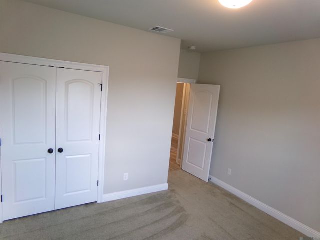 23091 Antler Lake Dr, Denham Springs, LA 70726