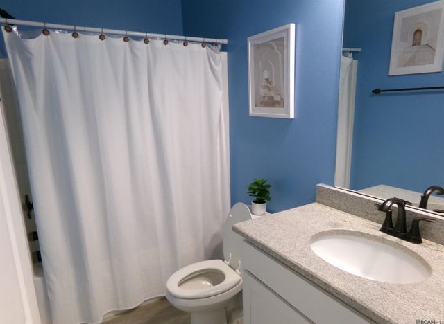 23091 Antler Lake Dr, Denham Springs, LA 70726