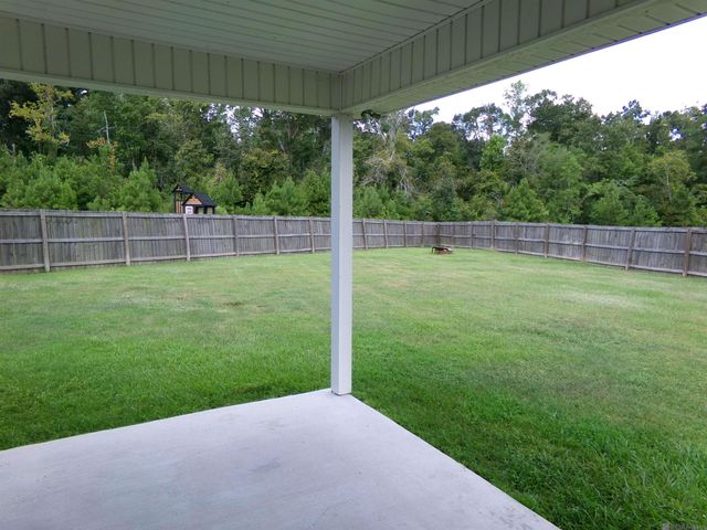 23091 Antler Lake Dr, Denham Springs, LA 70726