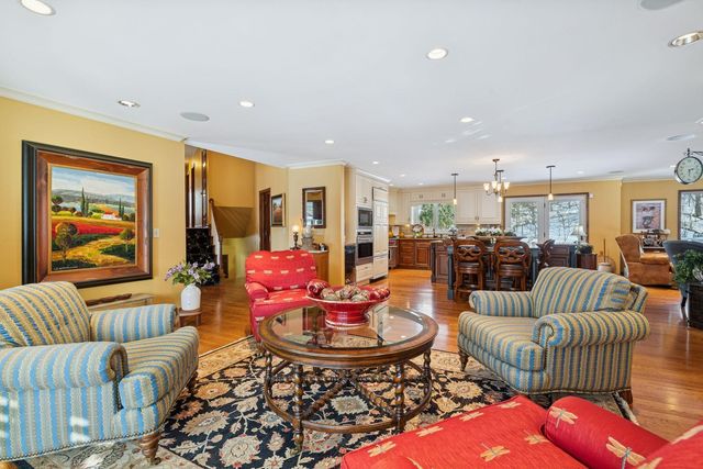 8725 Sandro Road, Bloomington, MN 55438