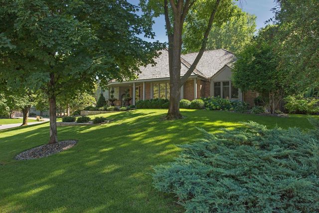 8725 Sandro Road, Bloomington, MN 55438