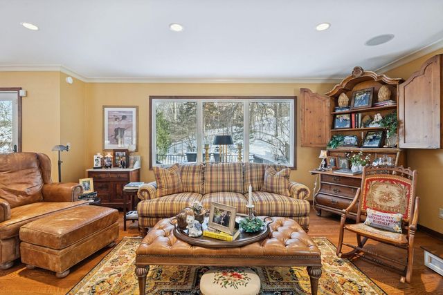 8725 Sandro Road, Bloomington, MN 55438