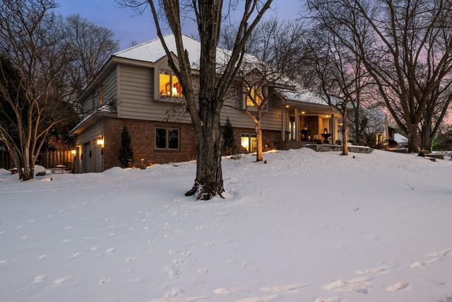 8725 Sandro Road, Bloomington, MN 55438