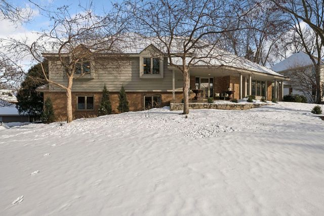 8725 Sandro Road, Bloomington, MN 55438