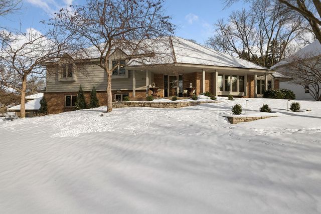 8725 Sandro Road, Bloomington, MN 55438