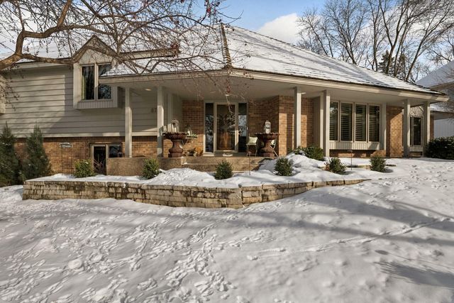 8725 Sandro Road, Bloomington, MN 55438