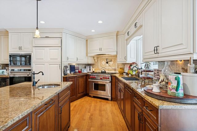 8725 Sandro Road, Bloomington, MN 55438