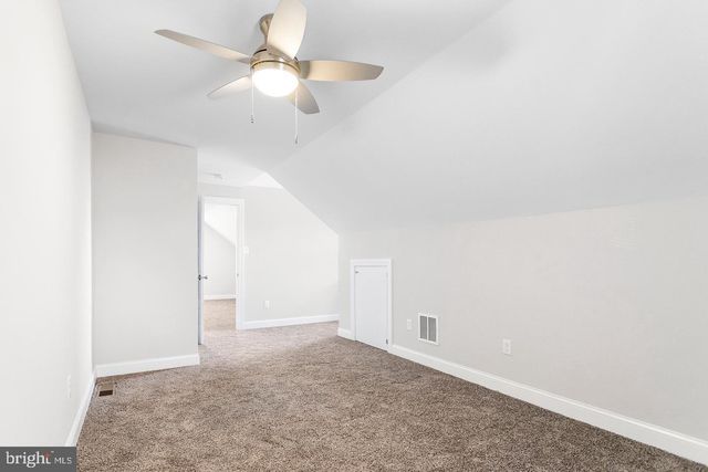 37 BISHOP HOLLOW RD, Newtown Square, PA 19073