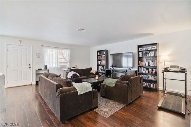 8410 Eldora Avenue 2011, Las Vegas, NV 89117