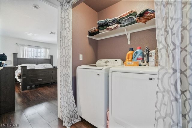 8410 Eldora Avenue 2011, Las Vegas, NV 89117