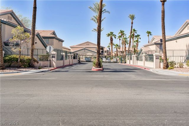 8410 Eldora Avenue 2011, Las Vegas, NV 89117