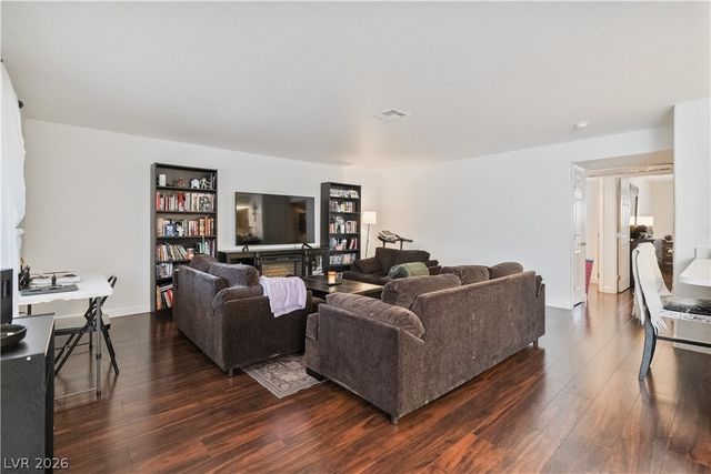 8410 Eldora Avenue 2011, Las Vegas, NV 89117