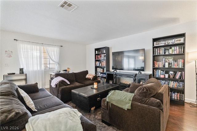 8410 Eldora Avenue 2011, Las Vegas, NV 89117