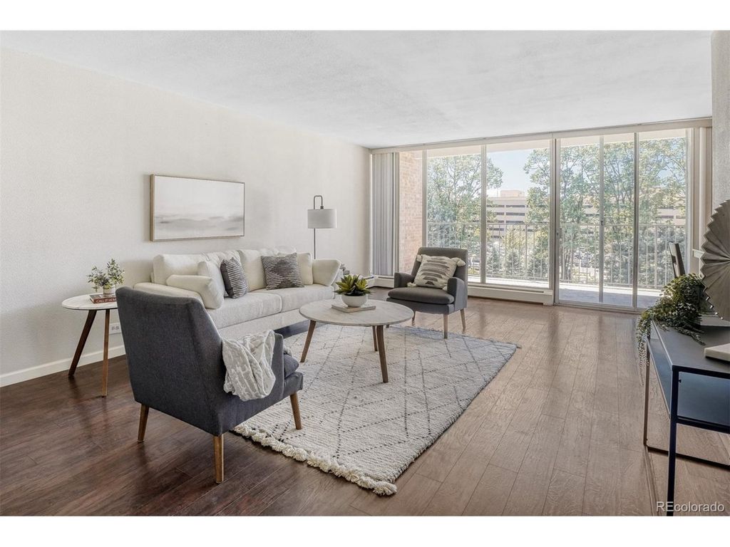 955 Eudora St 407E, Denver, CO 80220
