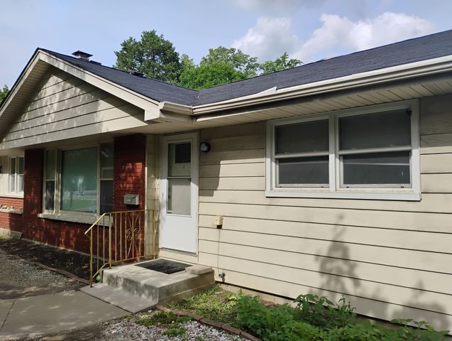 234 N Butterfield Road, Libertyville, IL 60048