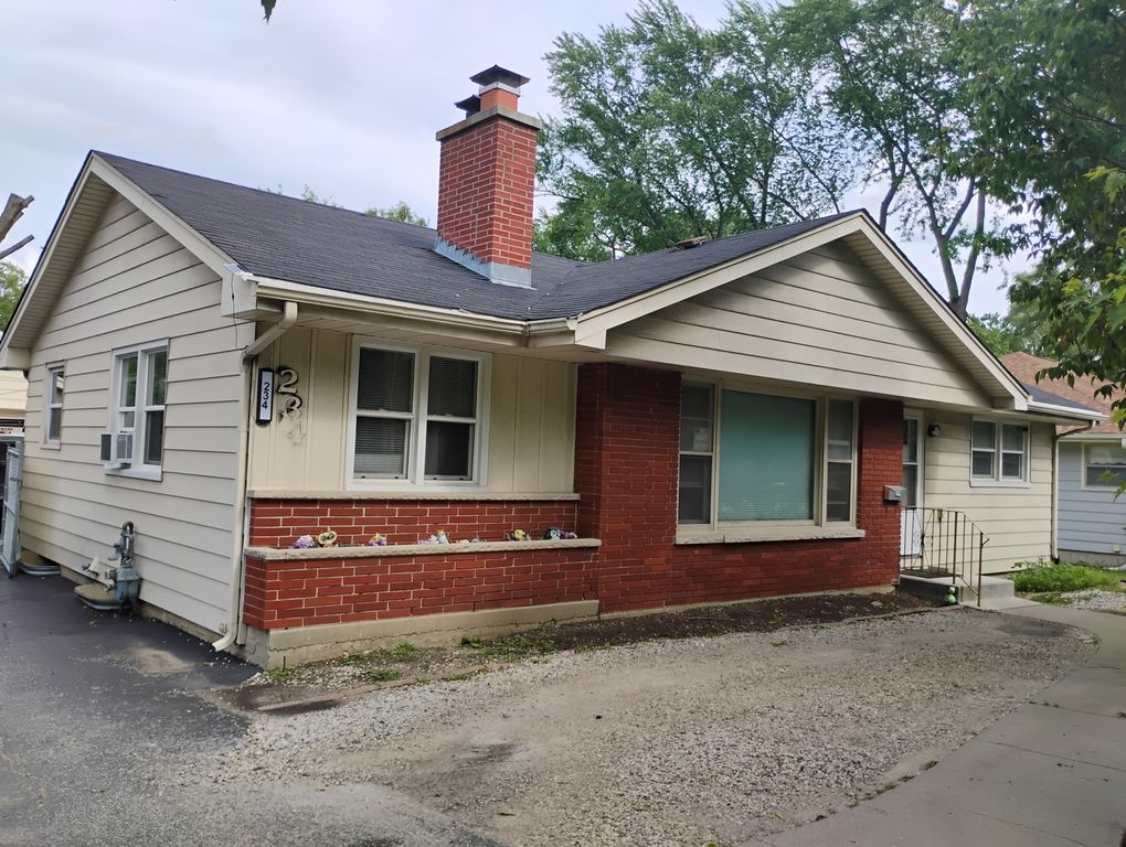 234 N Butterfield Road, Libertyville, IL 60048