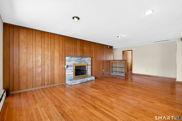 554 Jeremy Swamp Road, Southbury, CT 06488